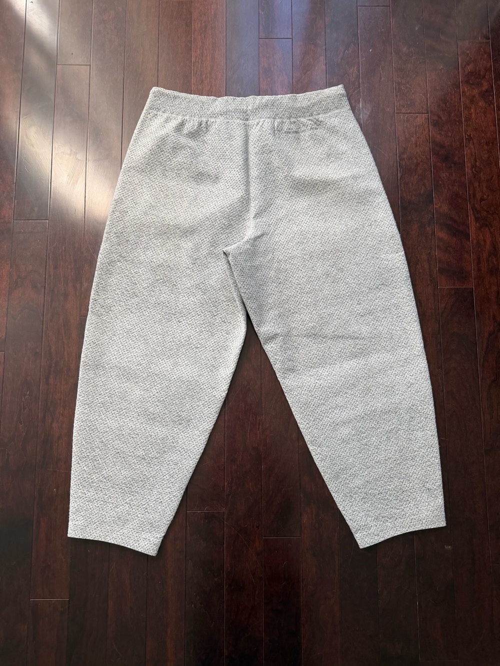 Nike Tech Pack Therma-FIT ADV high-rise Women’s Large Gray Warm Pants - Picture 9 of 12